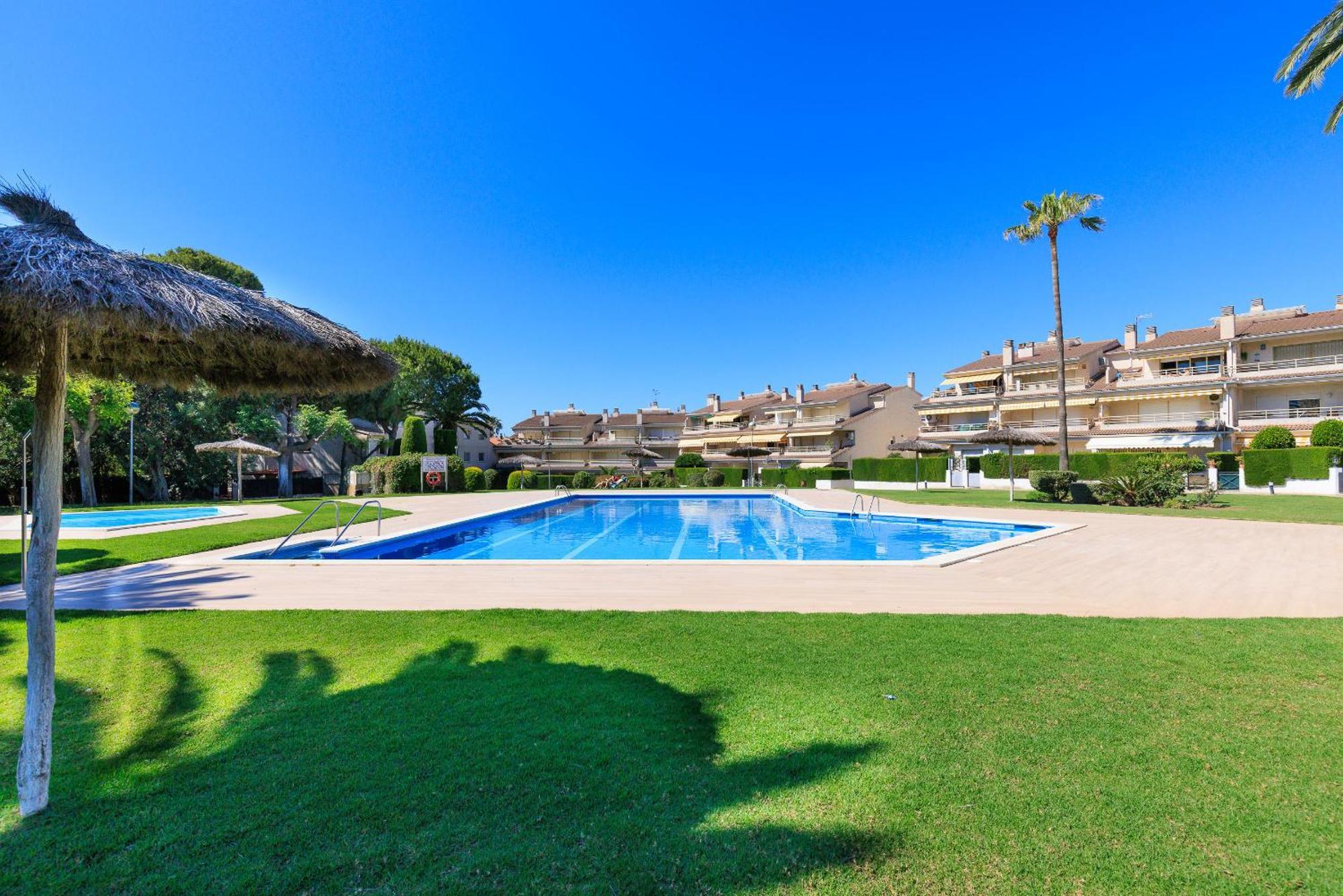 Uhc Eurogolden Family Complex Apartment Cambrils